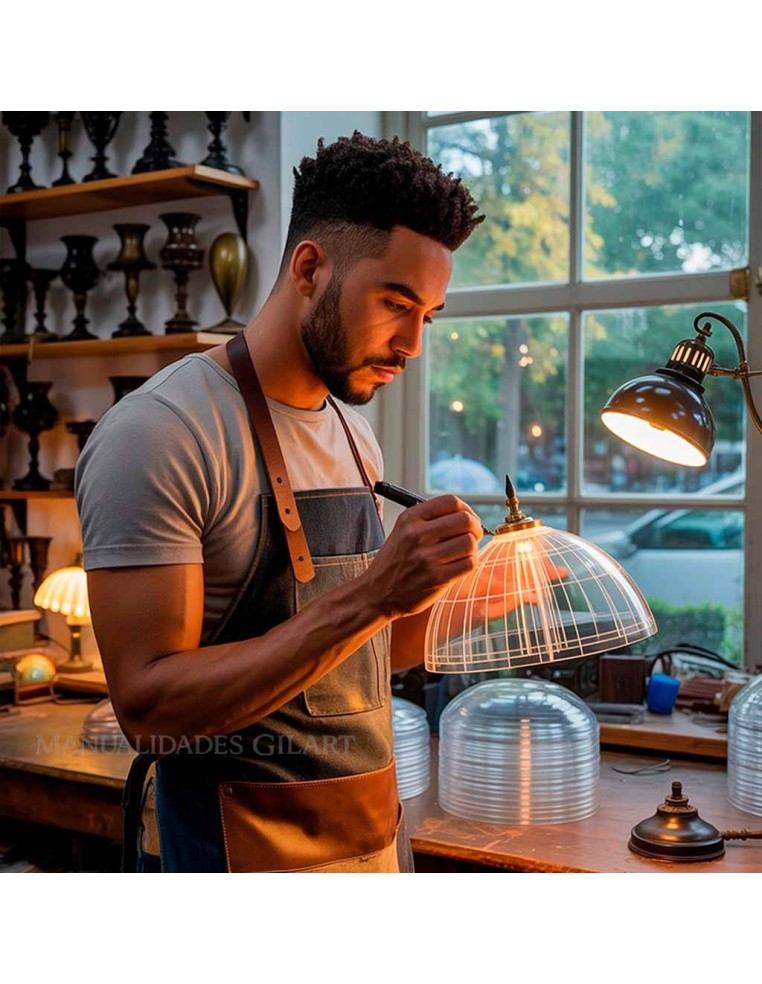 Aplicación de plomo líquido sobre pantalla de metacrilato 25 cm siguiendo el dibujo guía.