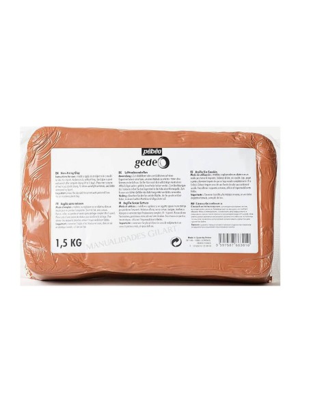 Detalle del envase de 1,5 kg de arcilla sin cocción roja Gedeo con instrucciones técnicas.