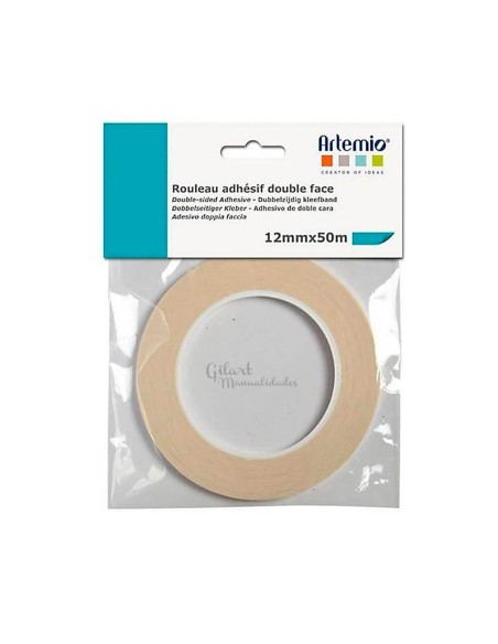 Cinta adhesiva doble cara extra fuerte Artemio de 12 mm x 50 m en su embalaje original.