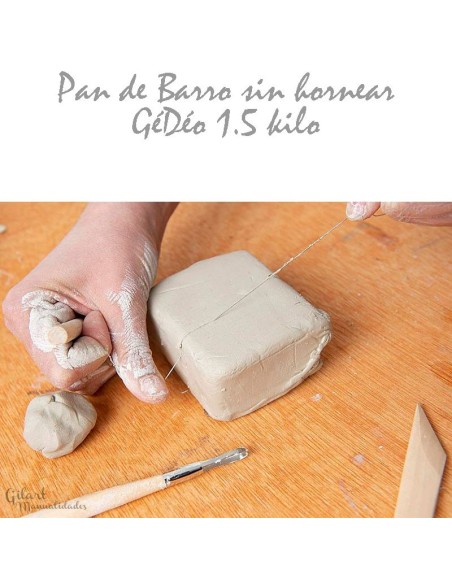 Técnica precisa de corte de arcilla con hilo para formas definidas. Técnica precisa de corte de arcilla con hilo para formas definidas.