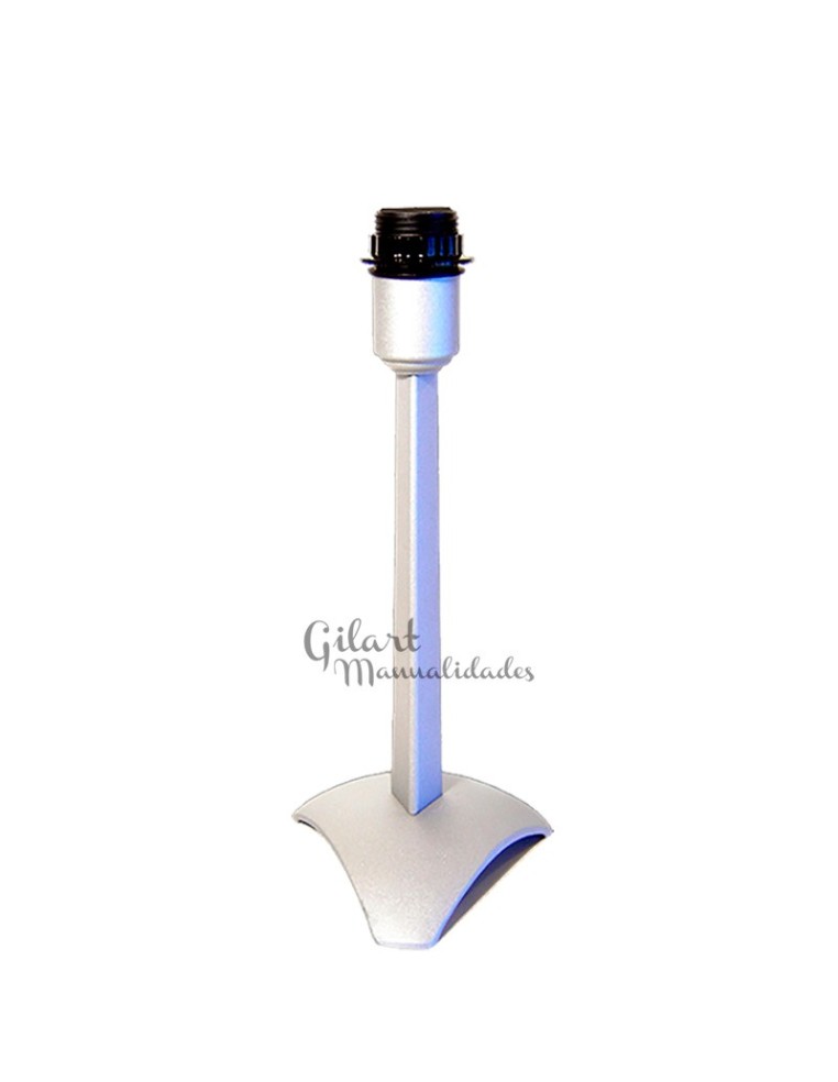 Pie de Lámpara Triángulo Zamac Gris Plata 31 cm: Tu base para crear luz.
