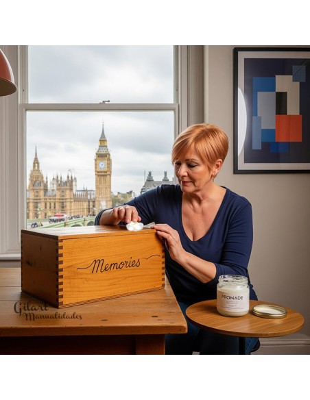 Protege y embellece tus recuerdos con la Cera Incolora para Madera Promade 250 ml. Protege y embellece tus recuerdos con la Cera Incolora para Madera Promade 250 ml.