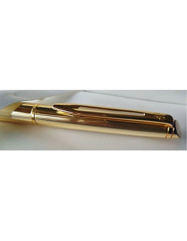 Clip chapado en oro de 14 kts. Elegancia y seguridad para tu portaminas Waterman.