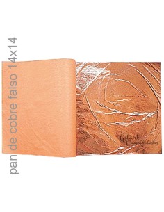 Pan de Cobre 14x14 cm: El brillo cálido para dorar tus creaciones artísticas, mujer decorando caja.