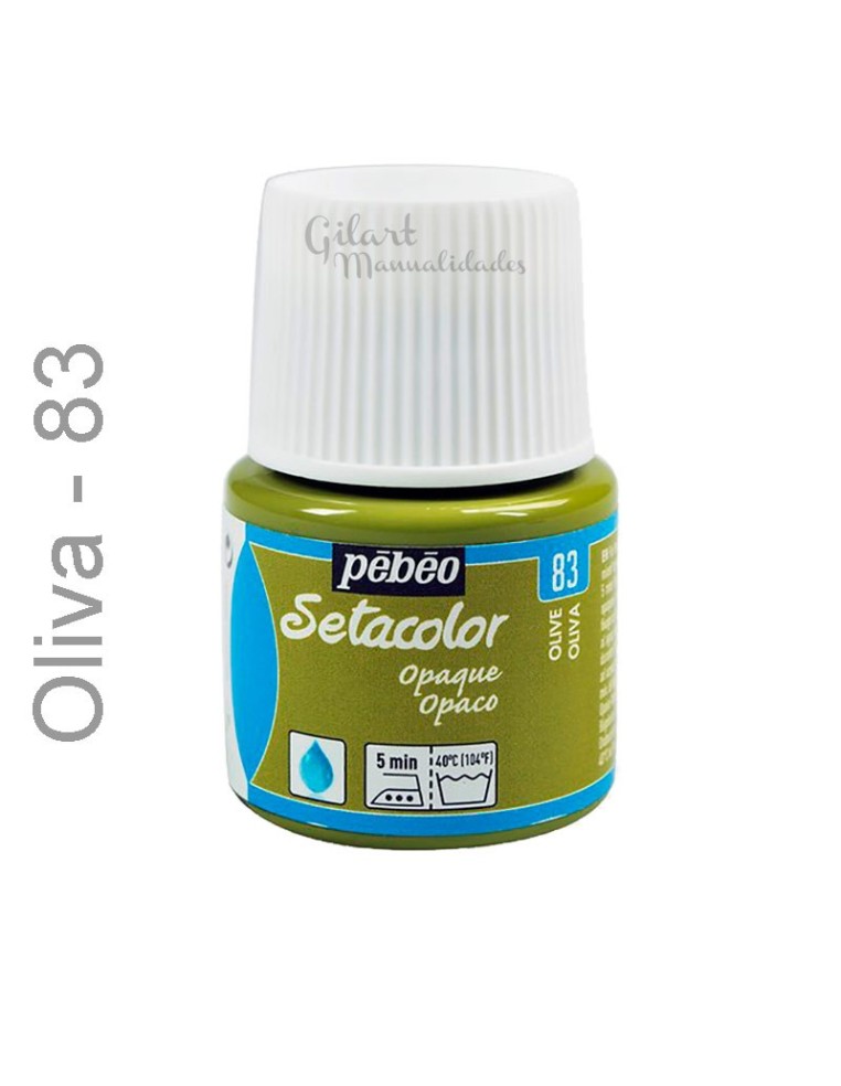 La naturalidad del color Oliva 83, de Setacolor opaco, de Pébéo, aporta armonía a cada pincelada sobre tela.