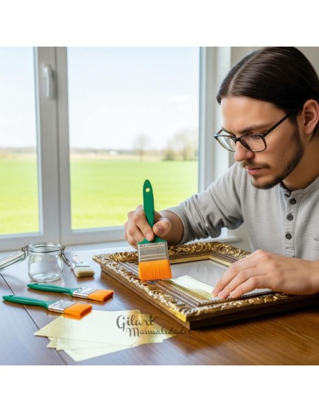 Maestría dorada: Pan de oro imitación para embellecer marcos y restauraciones.