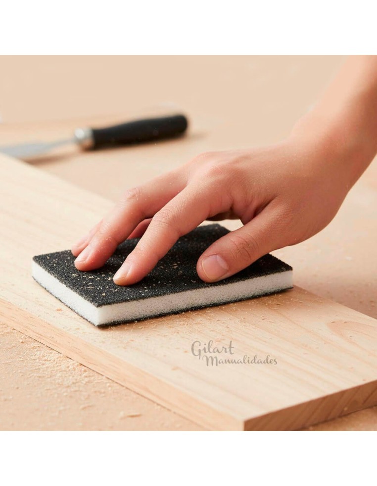 Ergonomía y control: nuestra esponja lija fina se adapta a cualquier superficie y rincón.