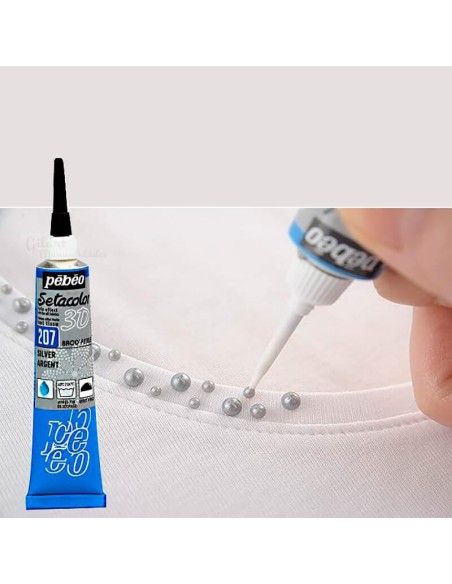 Disfruta personalizando tus prendas con detalles perlados únicos y un relieve profesional.